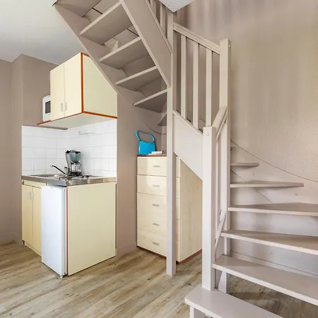 Appart'city Classic Ouest Apartmanhotel 2*